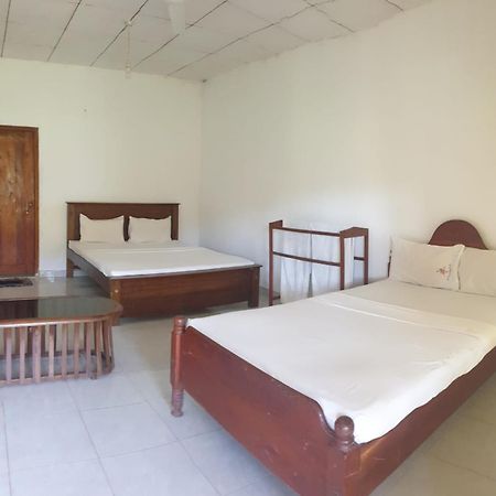 Sinharaja Hostel 114 Денияя Екстериор снимка